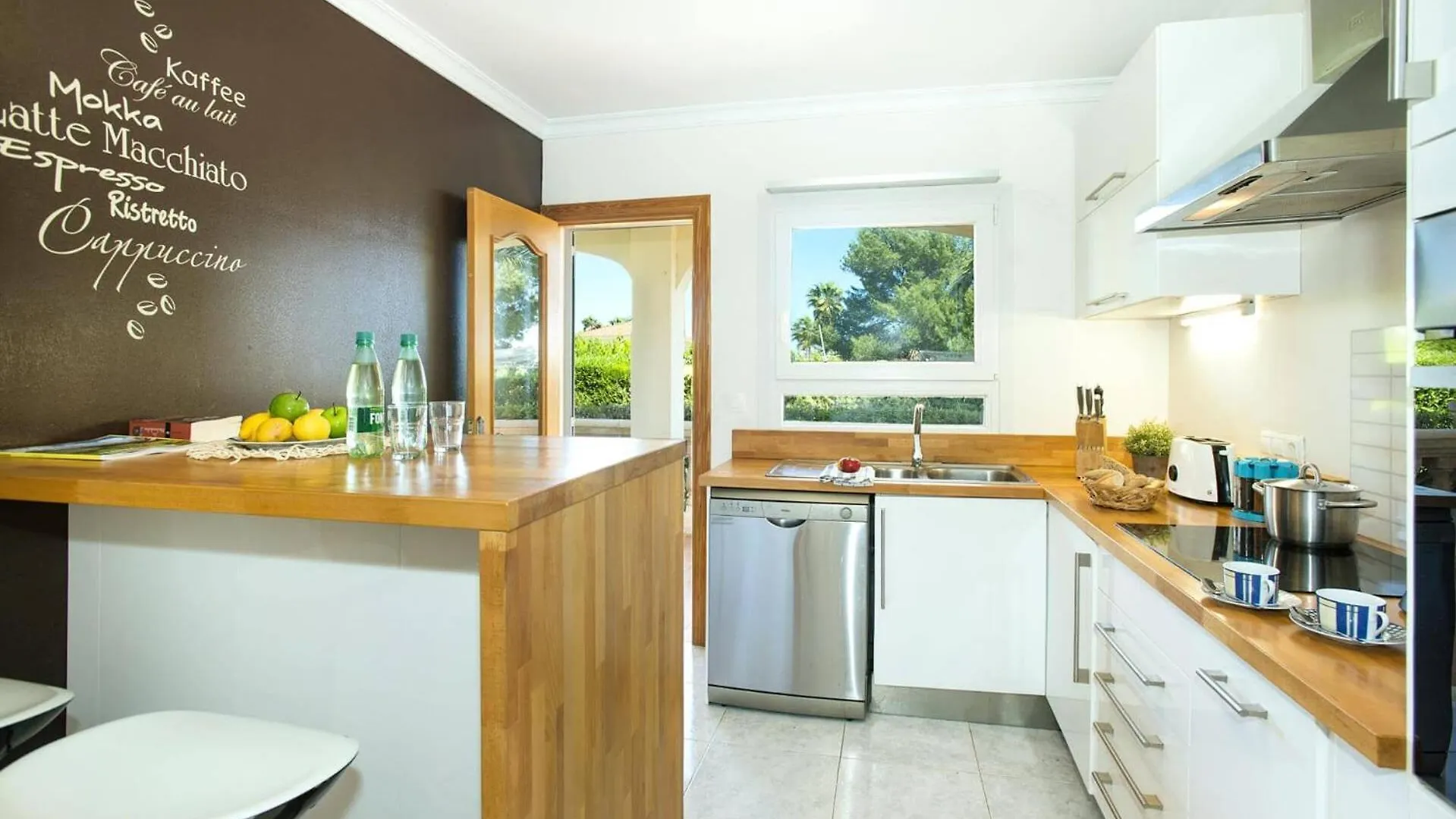 Villa Casa Leon By Villa Plus Playa de Muro  Spanje